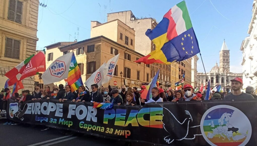 Ucraina. Vignarca (Rete pace e Disarmo): “Il momento giusto per dire ‘tacciano le armi e si avvii il negoziato’”